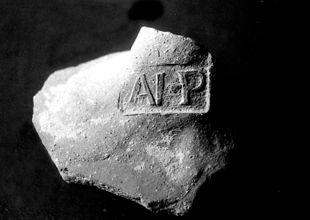 La imagen tiene un atributo ALT vacío; su nombre de archivo es img481.jpg