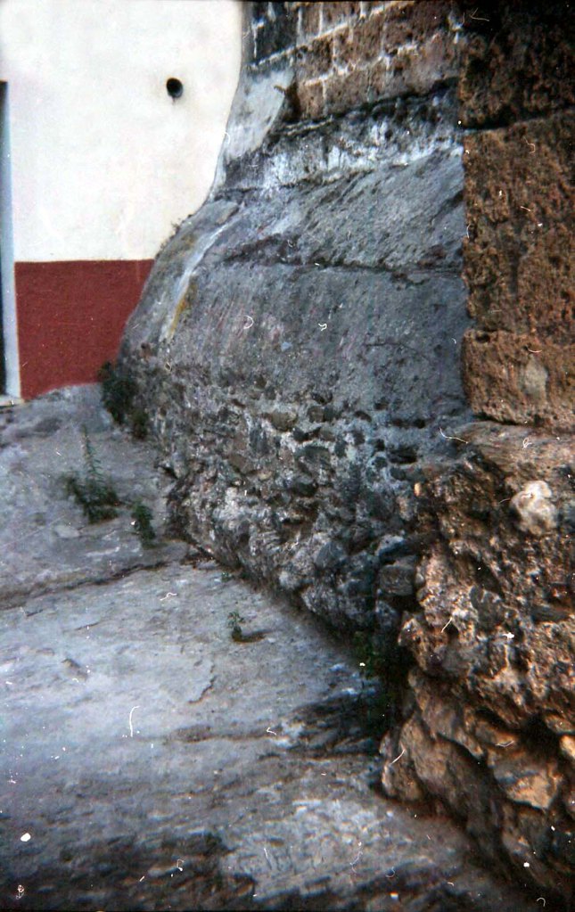 La imagen tiene un atributo ALT vacío; su nombre de archivo es iglesiaimg372-1.jpg